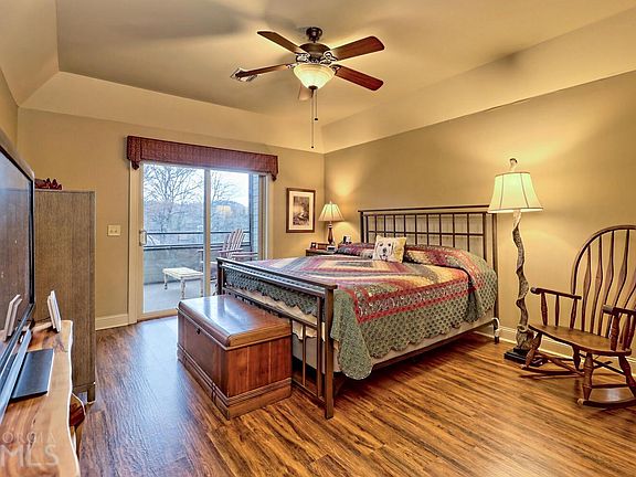 5th image of 80 Smoky Mountain Ln #122