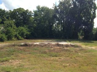 604 E End Blvd S, Marshall, TX 75670