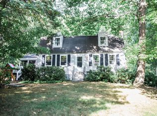 16 Red Deer Rd, Londonderry, NH 03053