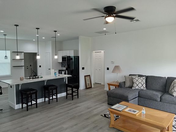 3rd image of 9760 23rd St