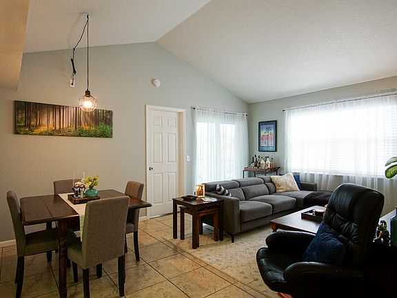 3rd image of 1648 SE Green Acres Cir APT Ee201