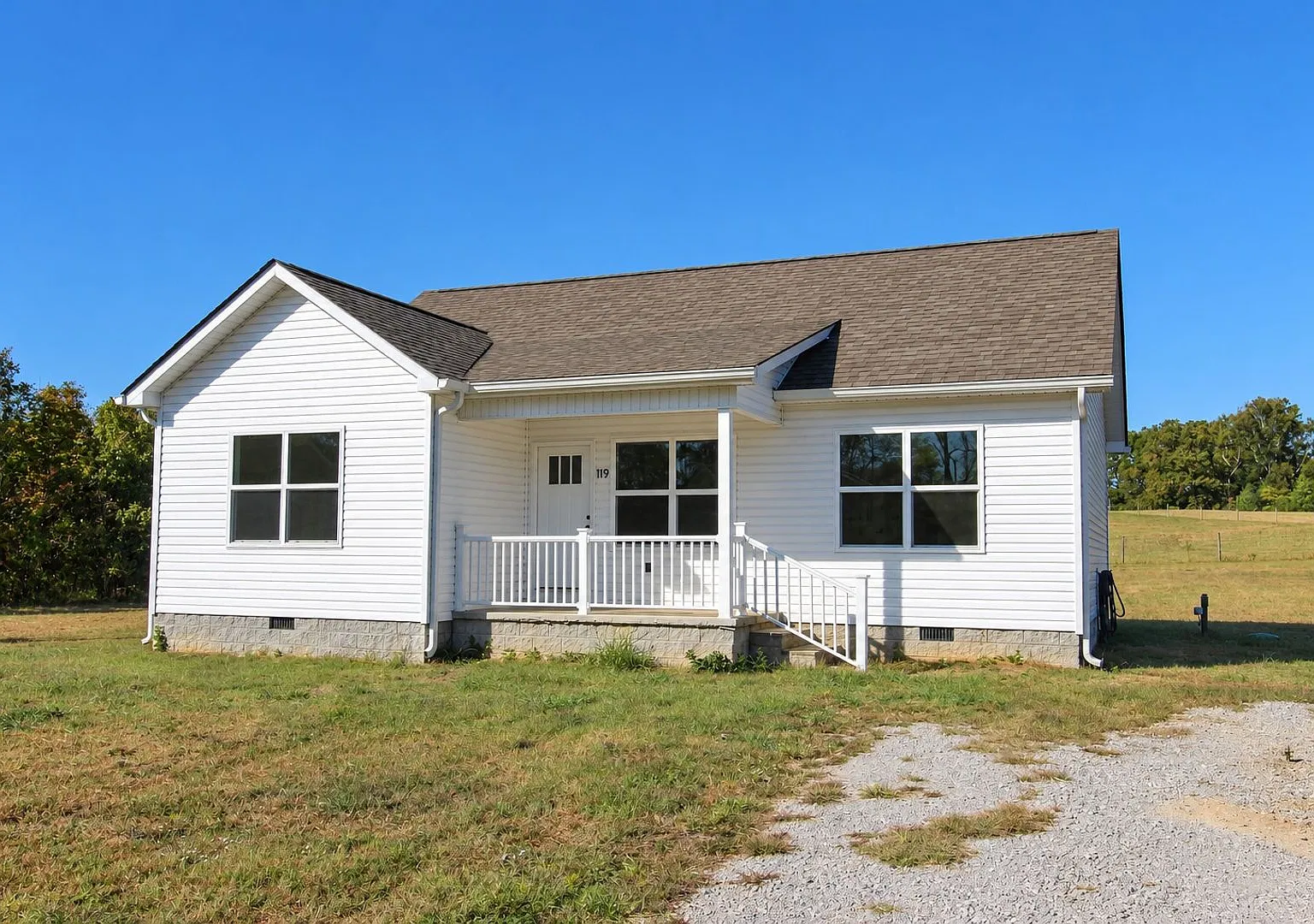 Brand-New 3-Bedroom Home with Vaulted Ceilings & a Back Deck — Photo 1