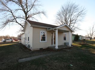 101 W Illinois St, Assumption, IL 62510