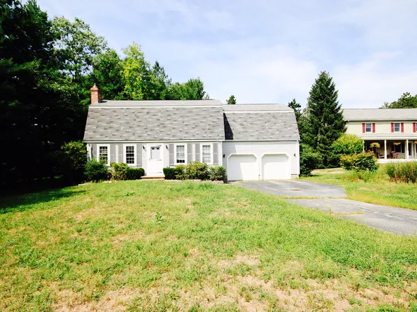 4 Nonset Ln, Westford, MA 01886