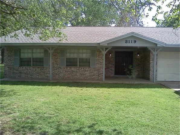 3119 1/2 Virginia St, La Marque, TX 77568