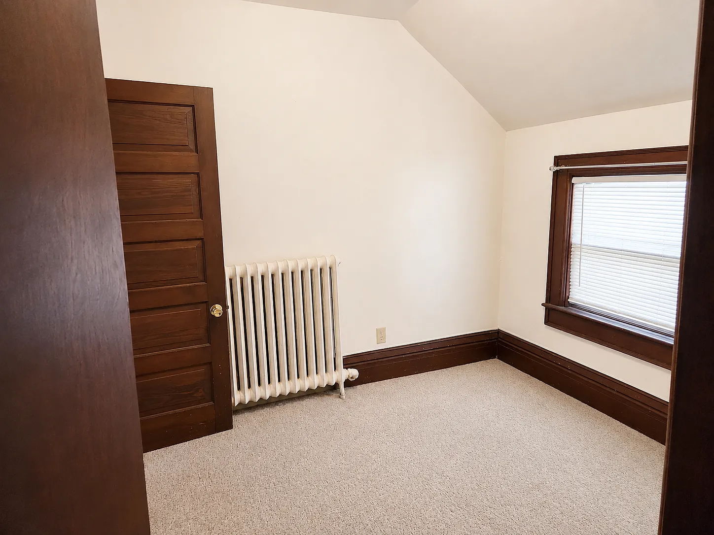 1030 Harvey Street — Photo 4