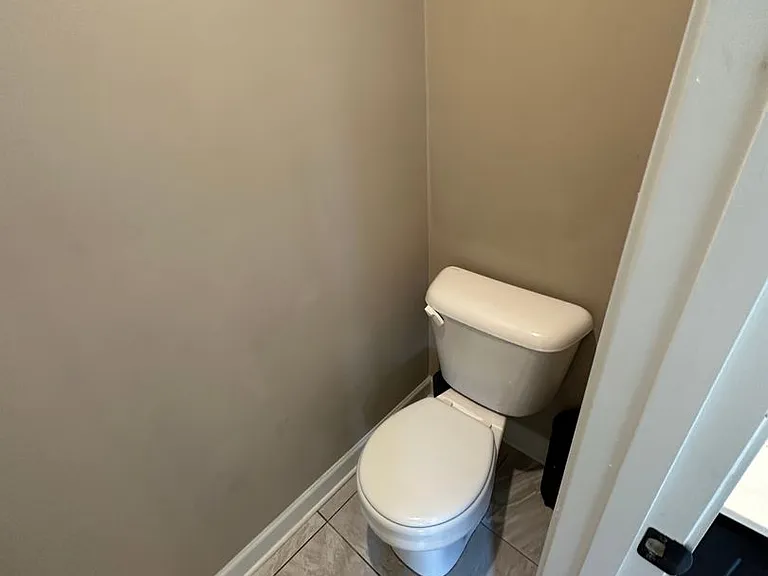 8053 Switzer Dr — Photo 19