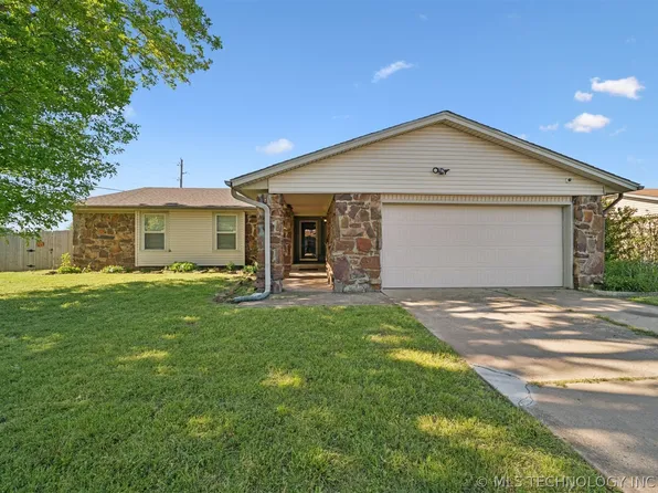 14346 E 19th Pl, Tulsa, OK 74108