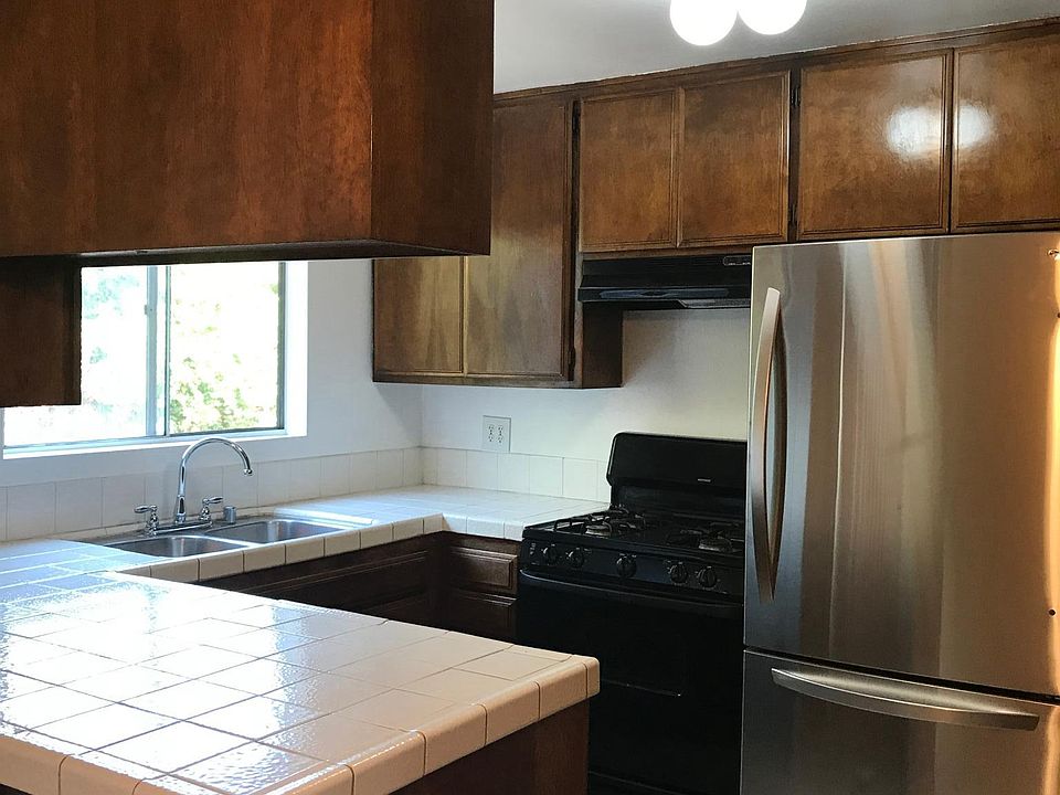 1st image of 3636 Lemona Ave Unit C
