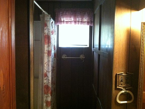 Lots of storage in bathroom