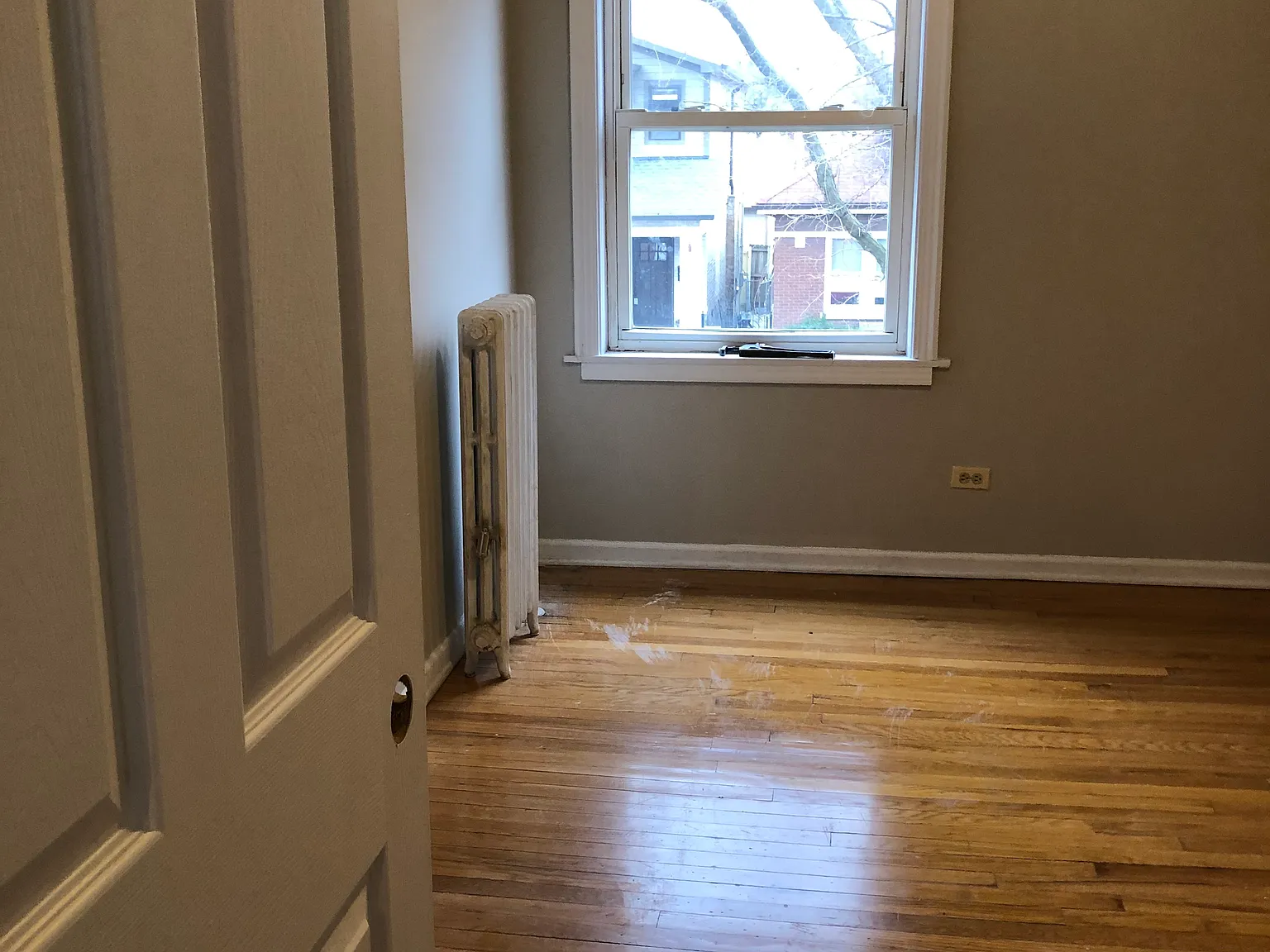 1 bed, 600 sqft, $1,150 — Photo 3
