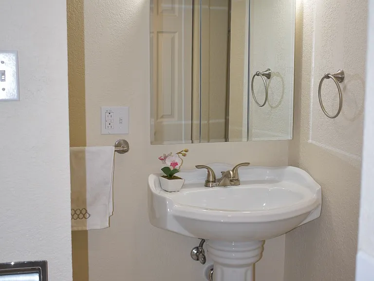 2826 W Platte Ave #1 — Photo 6