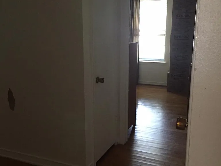 1512 Meandering Way — Photo 6