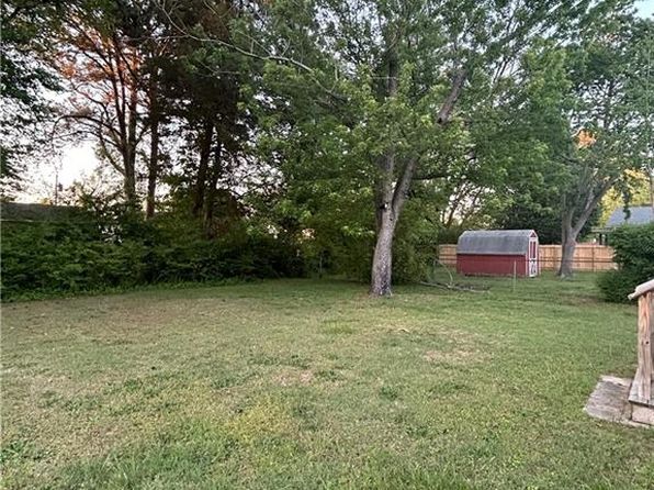 1107 78th St, Newport News, VA 23605