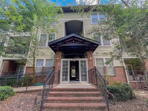 1245 SW 9th Rd APT 304, Gainesville, FL 32601