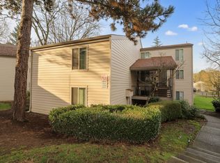 10322 SW Trapper Ter, Beaverton, OR 97008