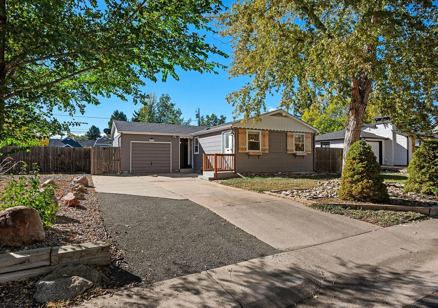 Charming 2BR Littleton Home | Basement, Spacious Lot & Prime Sterne Park Location! — Photo 1