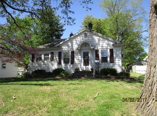 416 Williams St, Hillsboro, IL 62049