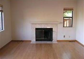 5th image of 2959 Liberty Dr