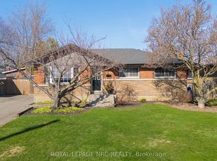9 Greenhill Dr, Thorold, ON L2V 1W4