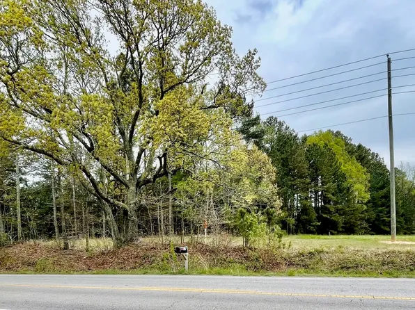 1 Bearpond Rd #1, Henderson, NC 27537