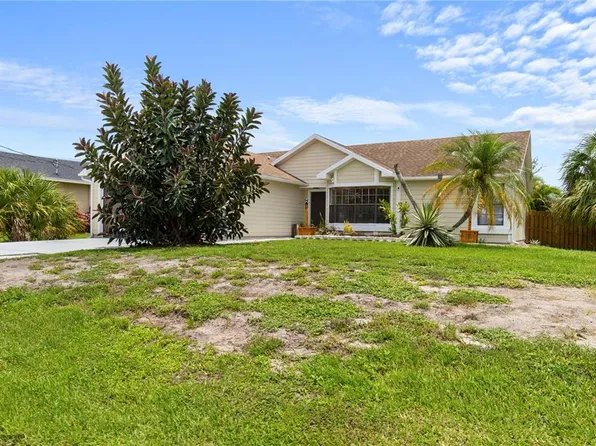 1921 SW Granello Ter, Port Saint Lucie, FL 34953