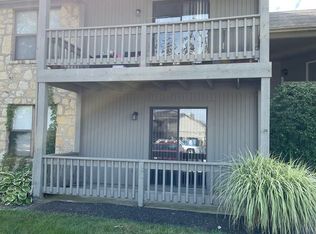 5300 Darlington Rd APT C, Columbus, OH 43220