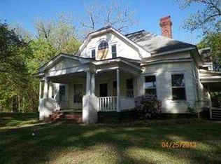 31 Graham St, Enoree, SC 29335