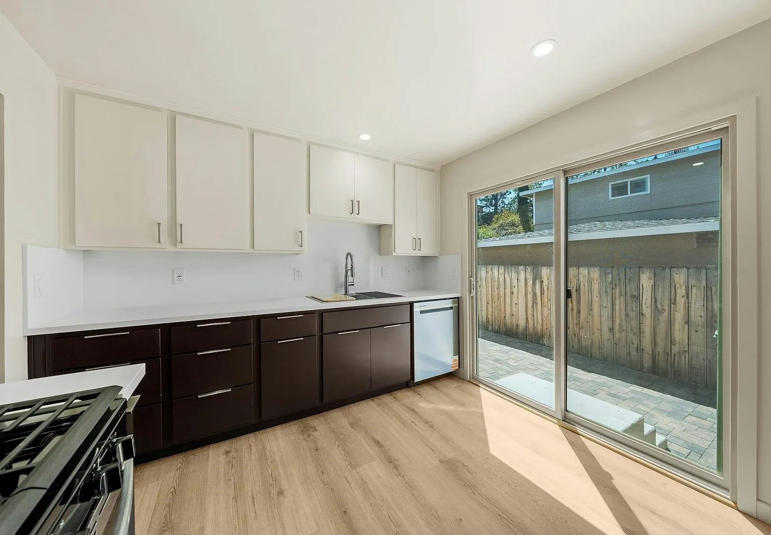 6165 Severin Drive, Unit 6165 — Photo 4