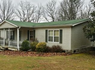 1147 Hendon Rd, Soddy Daisy, TN 37379