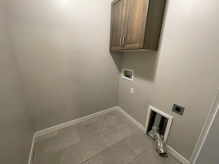 9127 W Tillamook Dr — Photo 18