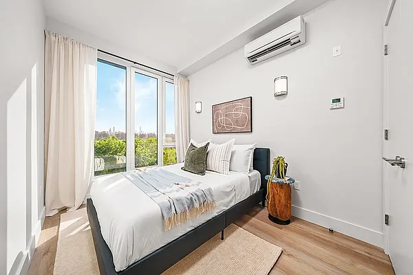 Bedroom, photo 3