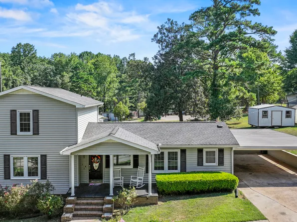 414 Ridgeway St, Commerce, GA 30529