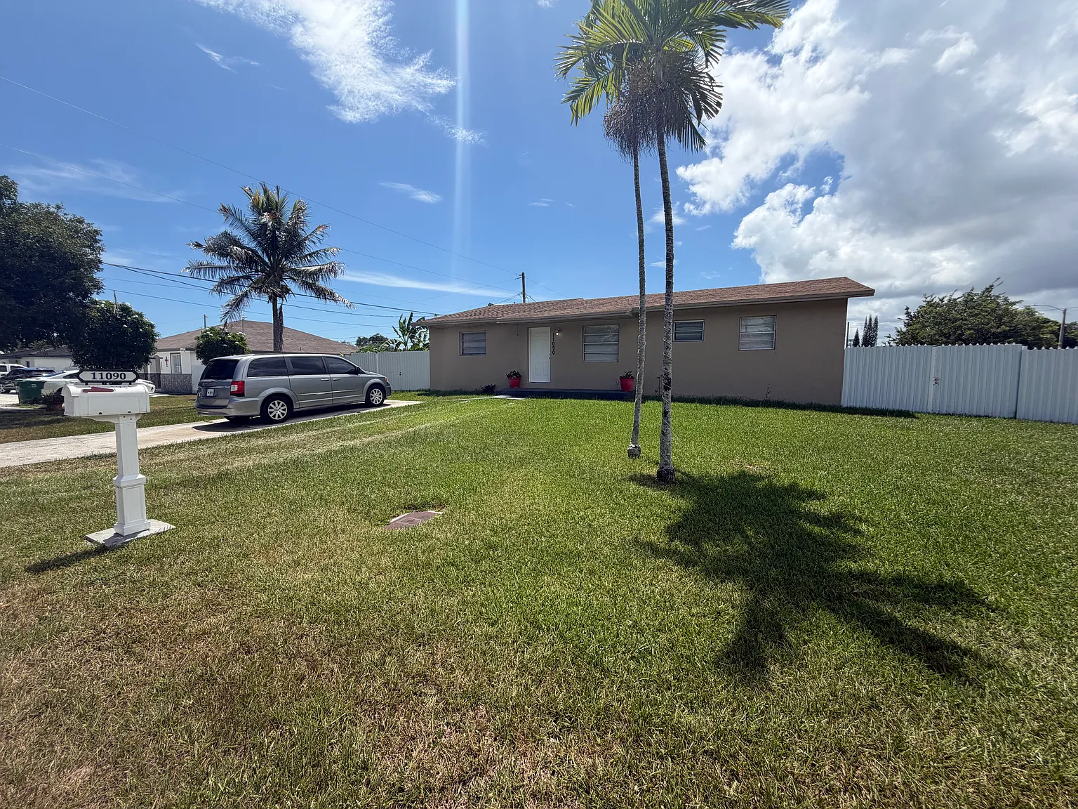 11090 SW 217th St — Photo 1