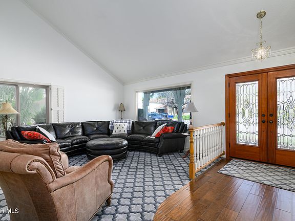 3rd image of 3778 Calle Clara Vis