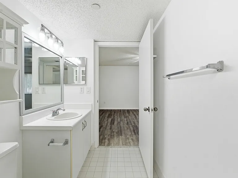 9511 Weldon Cir #G207 — Photo 16
