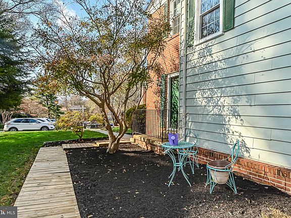 5th image of 2971 Cashel Ln