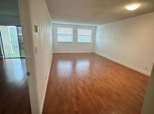 8160 Geneva Ct APT 509, Doral, FL 33166