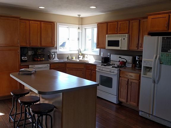 5th image of 6238 S Lenter Ct SE