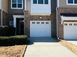 10119 Knotty Pine Ln, Raleigh, NC 27617