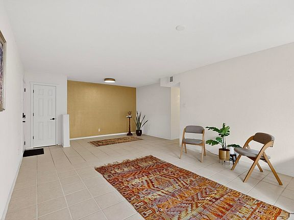 5th image of 601 W San Mateo Rd APT 76