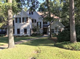 211 Hunters Cir, Longview, TX 75605