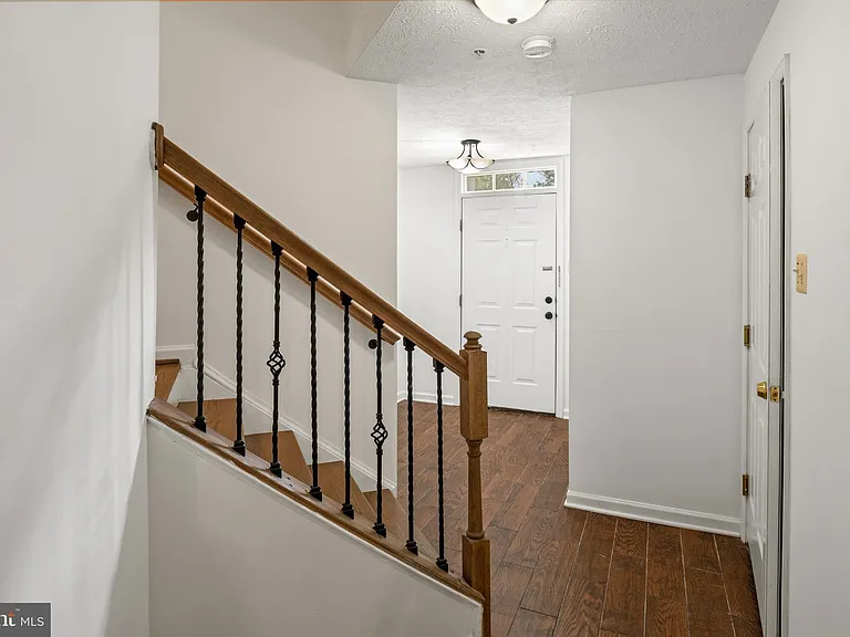 9805 Redwing Dr #9805 — Photo 3