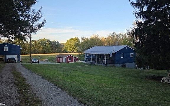 2nd image of 2659 6th St