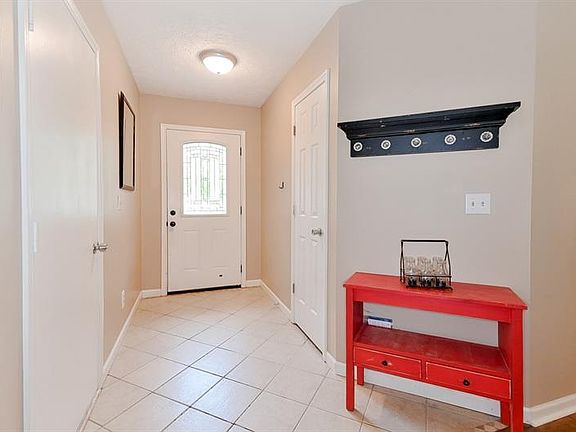 2nd image of 1705 Colemans Lndg