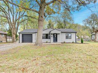 8419 Blue Ridge Blvd, Kansas City, MO 64138