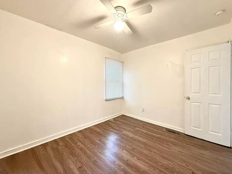 6847 Continental Ave — Photo 12