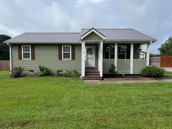 125 Old Halifax Rd, Louisburg, NC 27549