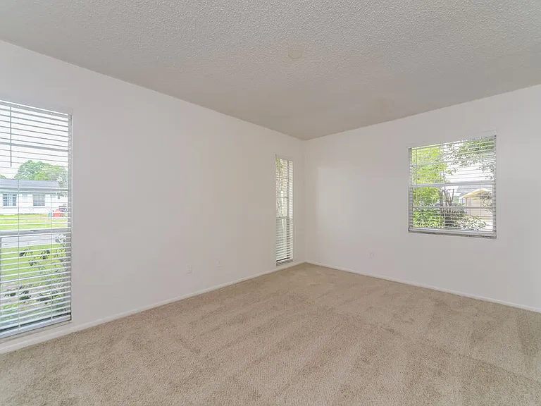 123 Hidalgo Ave — Photo 13