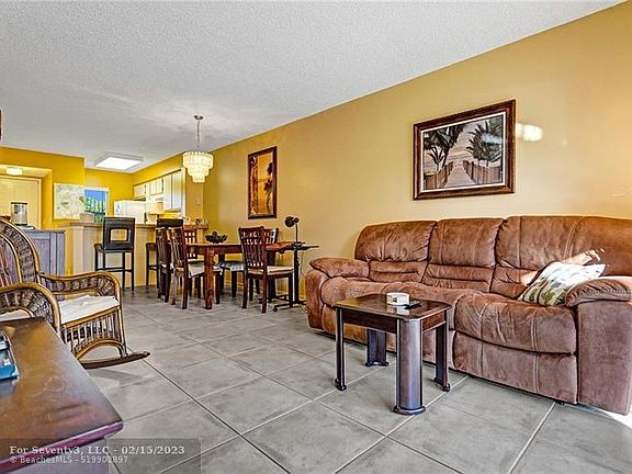 4th image of 2230 N Cypress Bend Dr APT 208